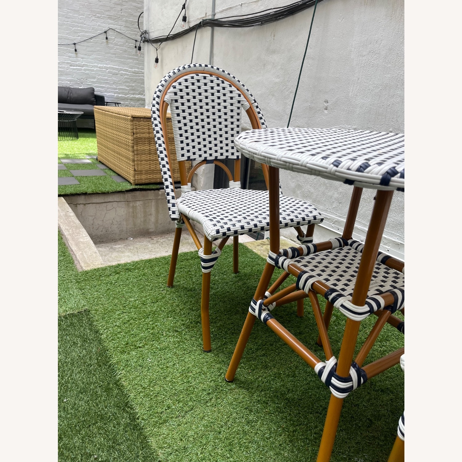Safávieh Outdoor Bistro Set - image-1