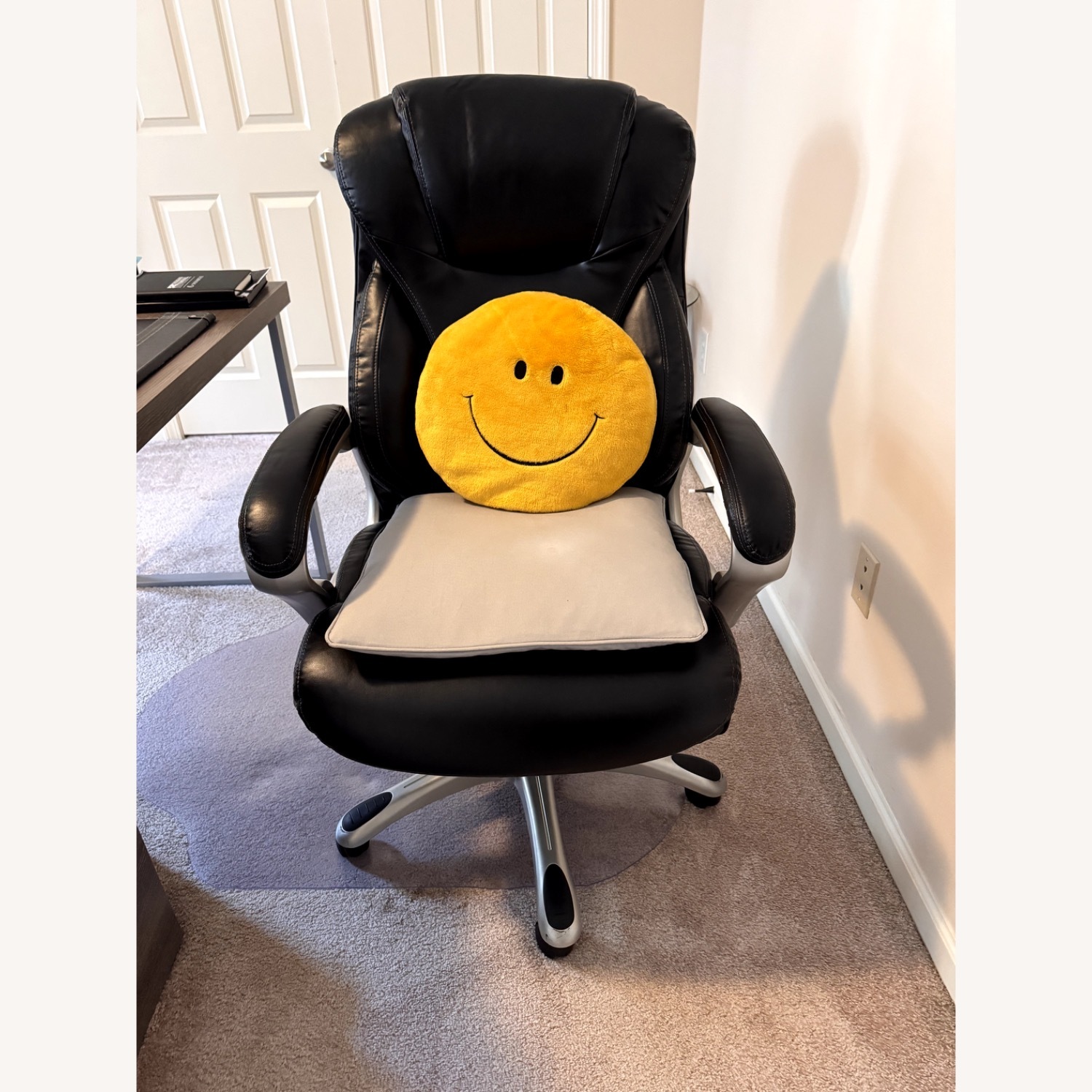 Leather Office Chair - image-8