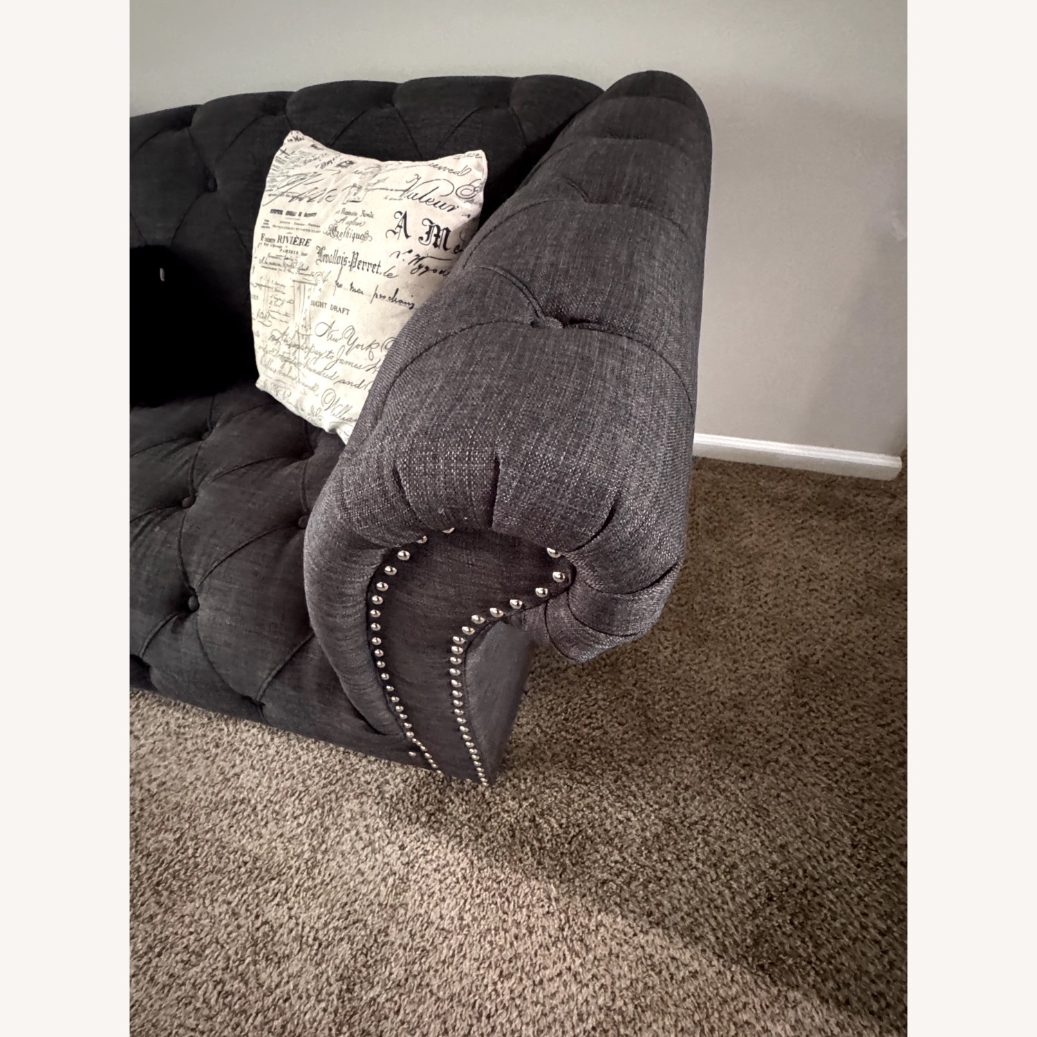 lack Well-kept Sofa - image-7