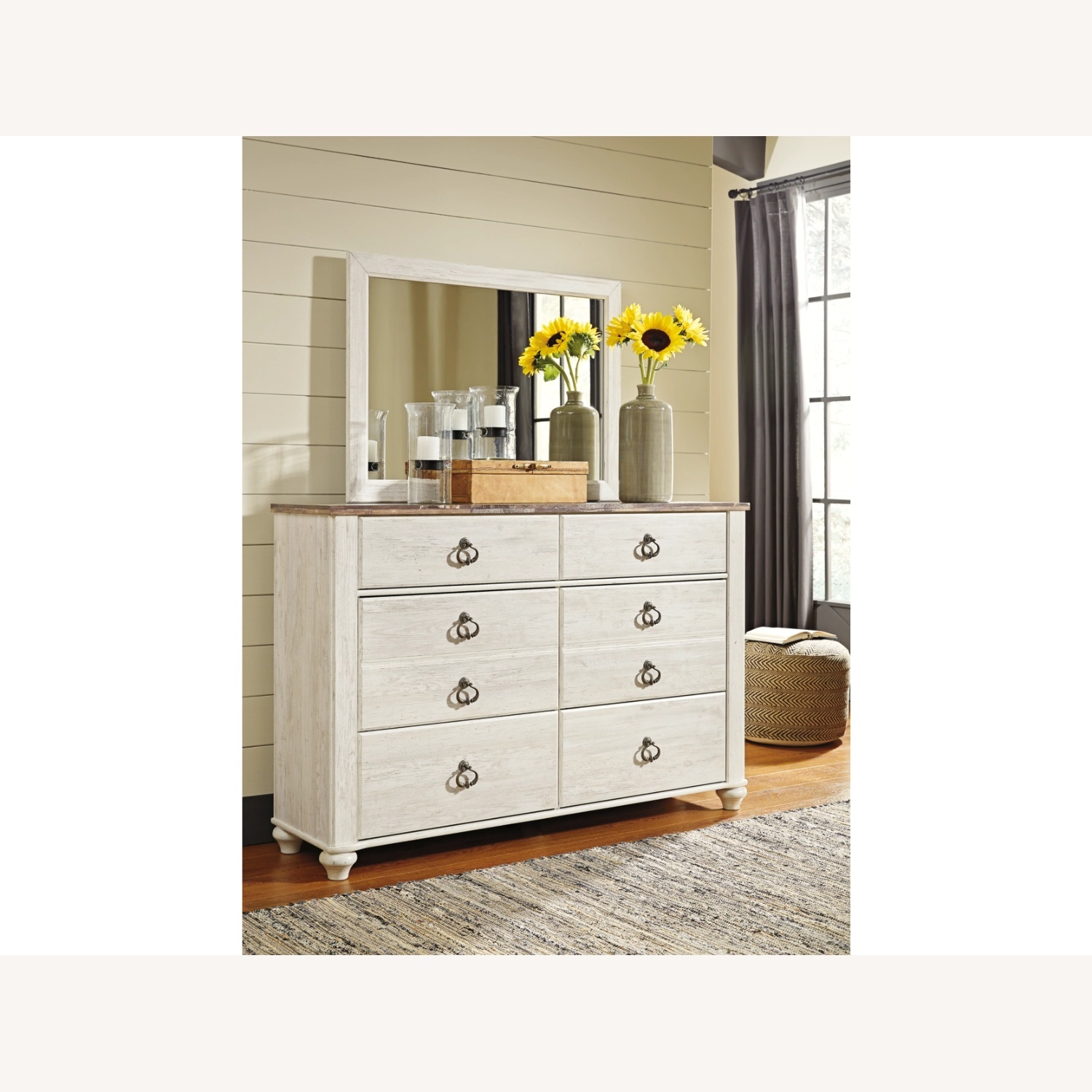 Willowton Dresser Mirror Set - image-4
