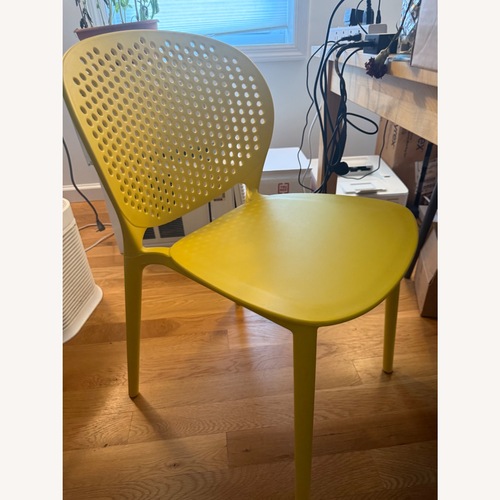 Used Article Dot Chairs 2x for sale on AptDeco