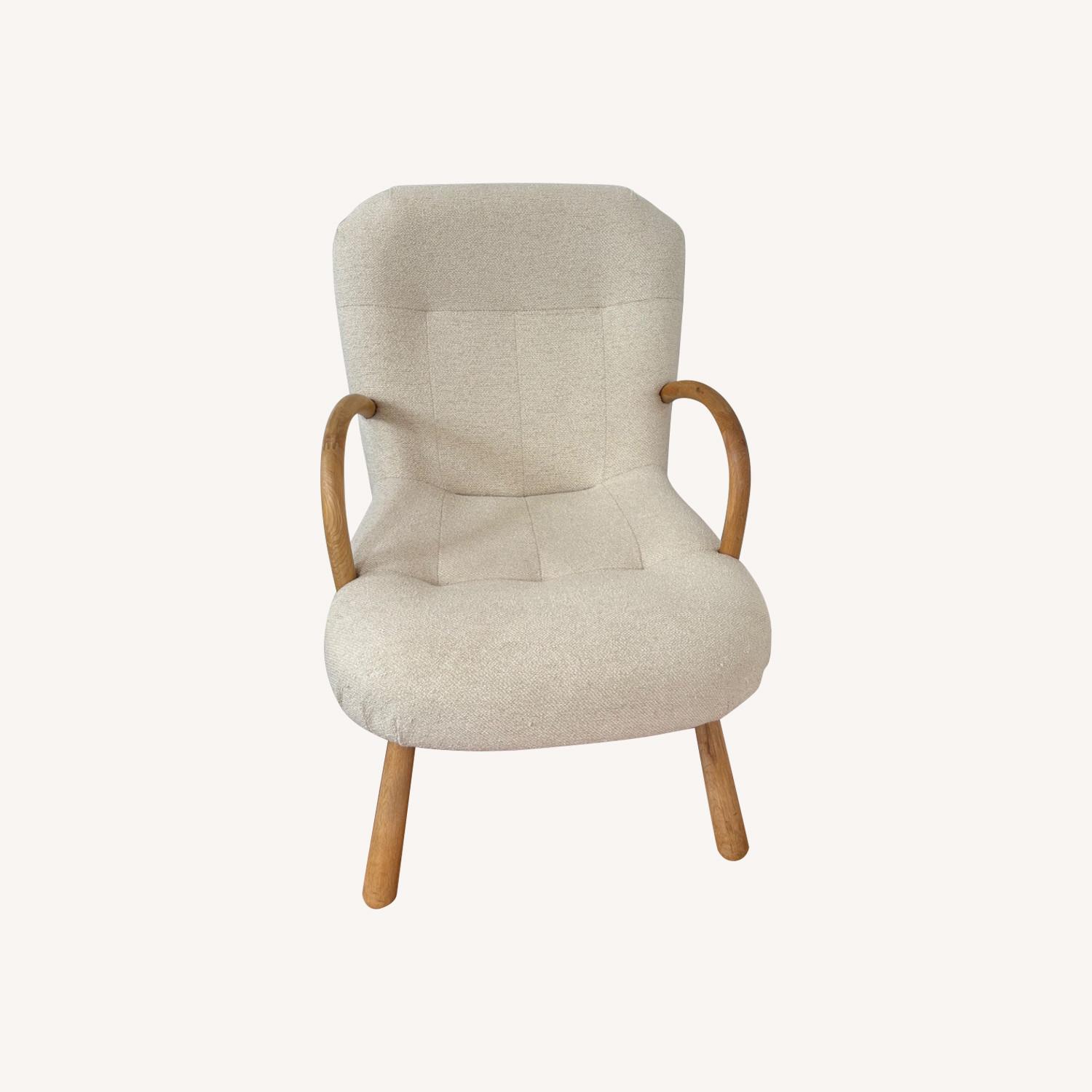 Vintage Clam Chair Replica - image-0
