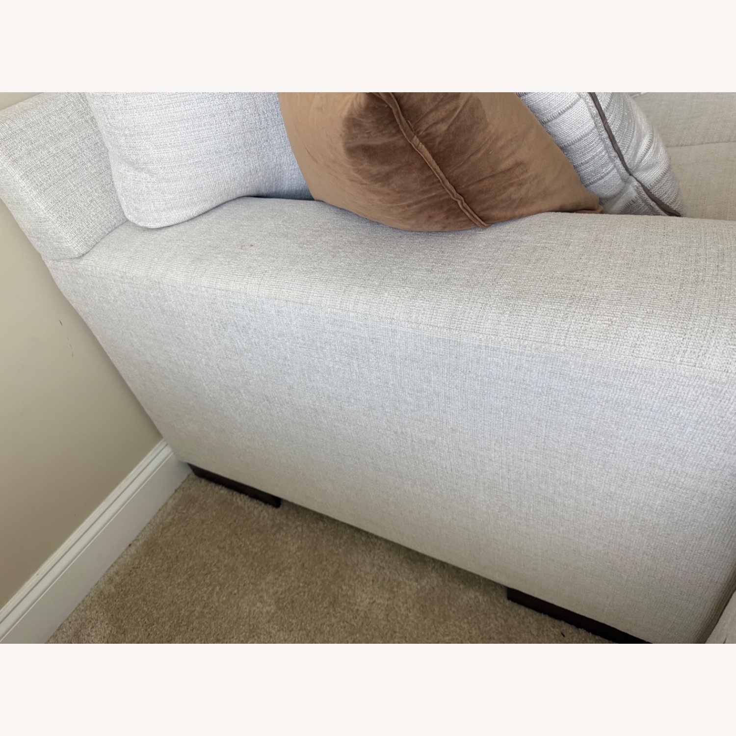 Maggi Loveseat - image-3