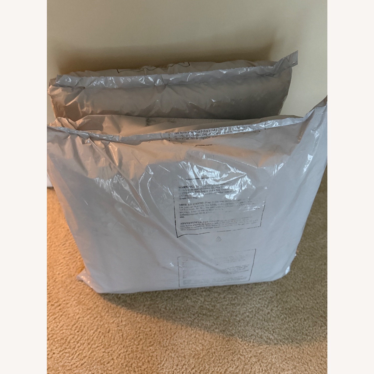 Maggi Loveseat - image-5