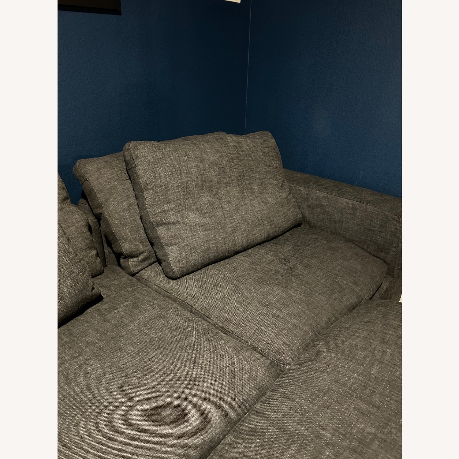 Black Linen Cloud Sectional With 2 Ottomans - image-3