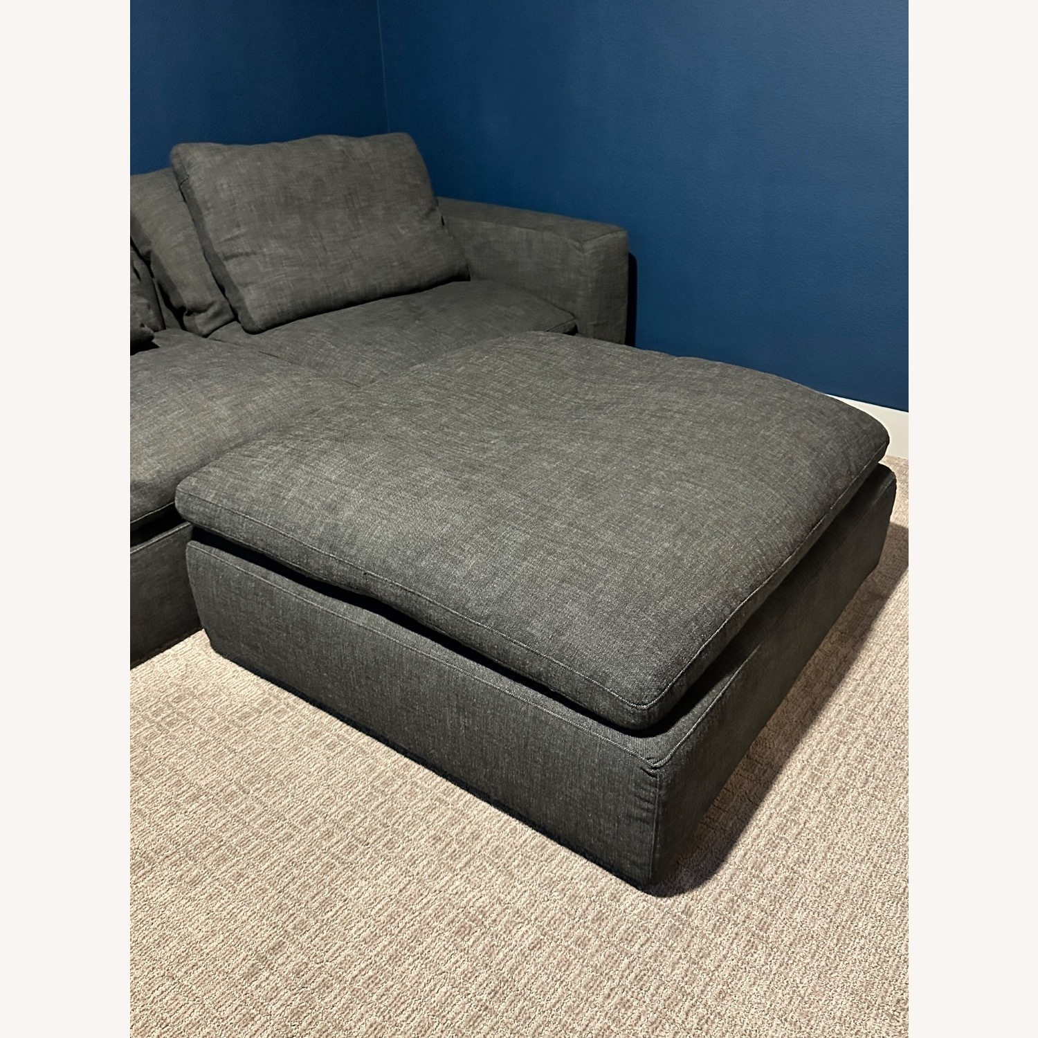 Black Linen Cloud Sectional With 2 Ottomans - image-5