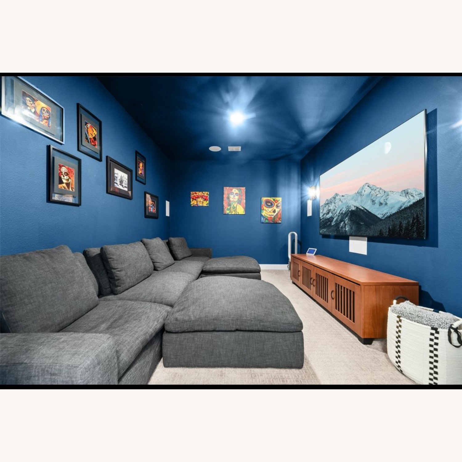 Black Linen Cloud Sectional With 2 Ottomans - image-1