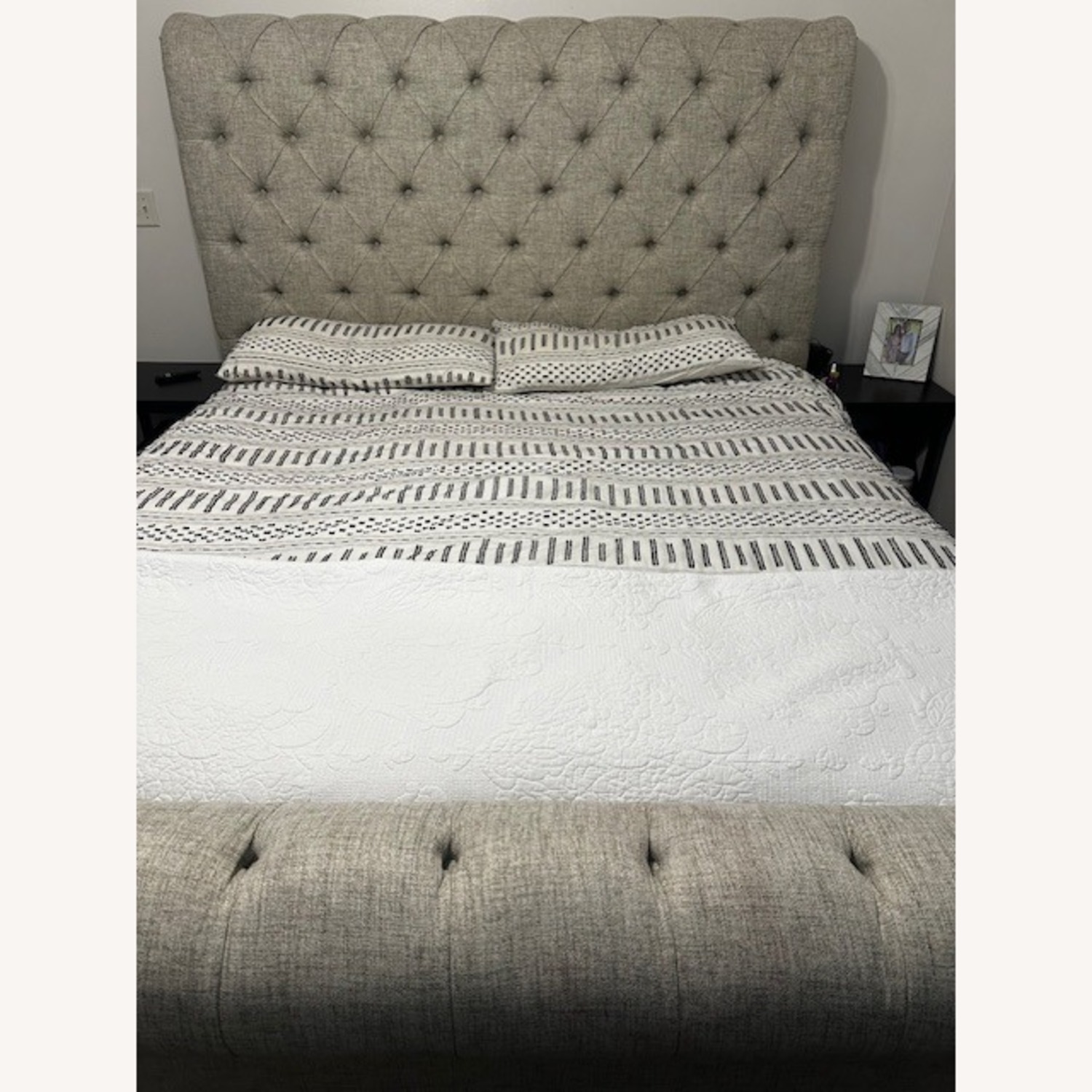 Hillcott King Upholstered Bed - image-1