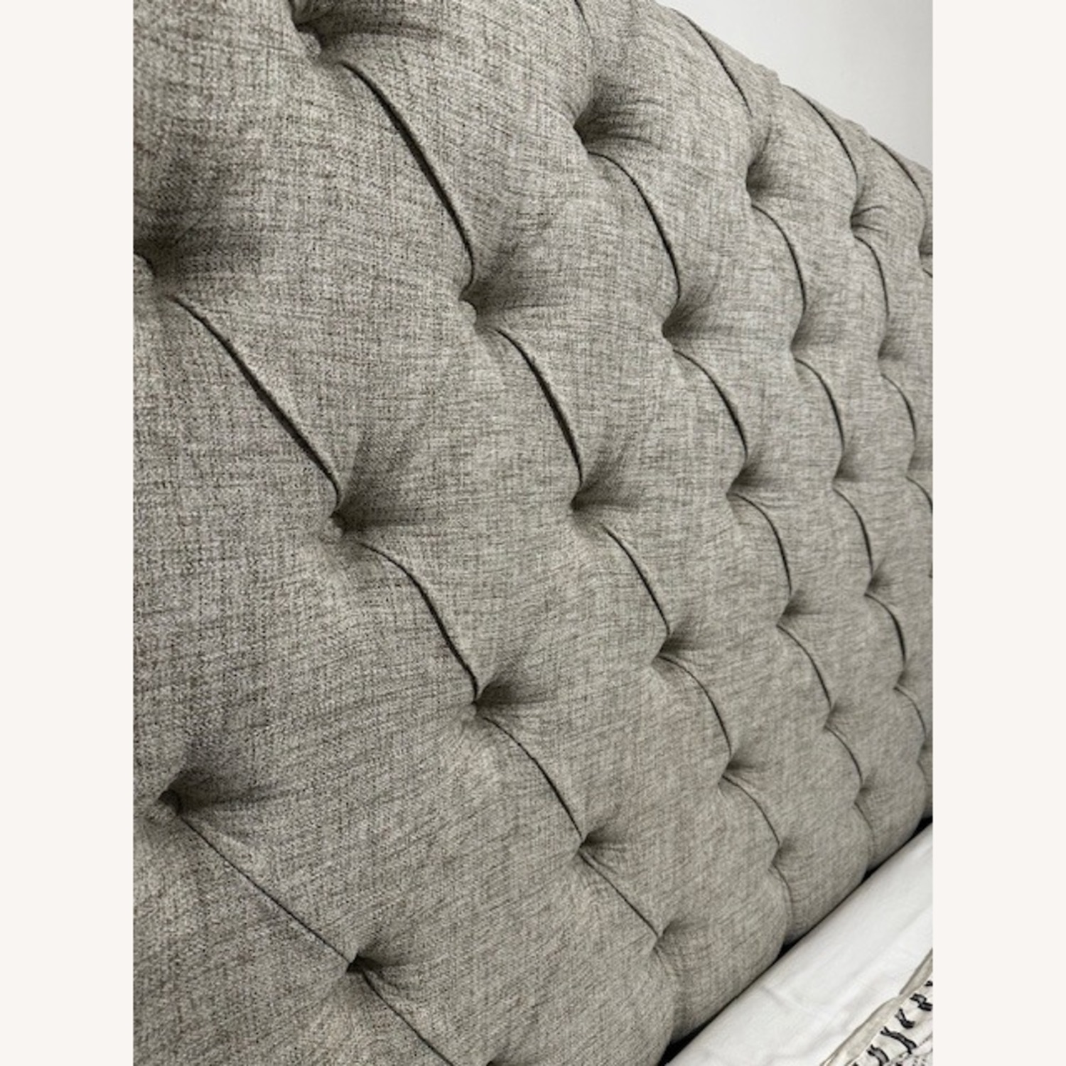 Hillcott King Upholstered Bed - image-4