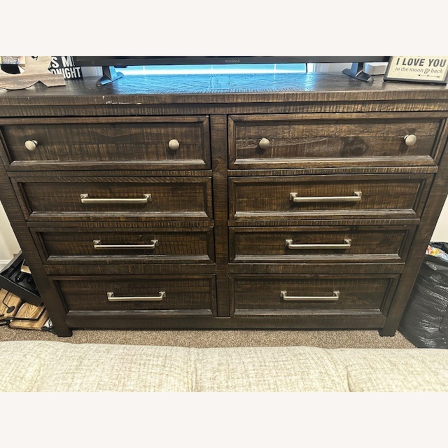 Hillcott 8 Drawer Dresser - image-1