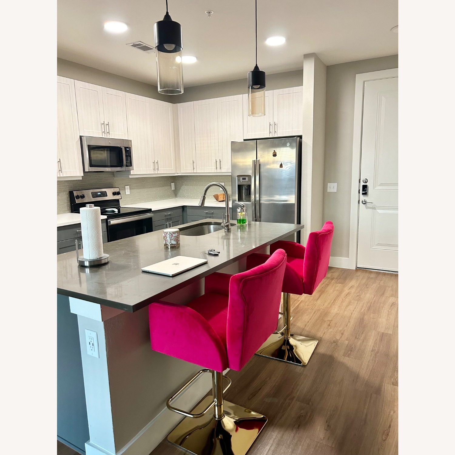 Velvet Tufted Bar Stools 2 Stools - image-1