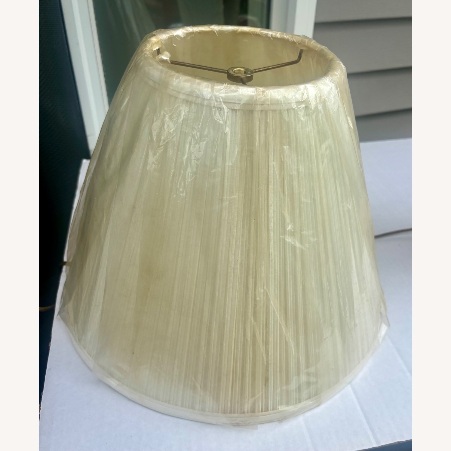 Dayle Rushall Table Lamp - image-16