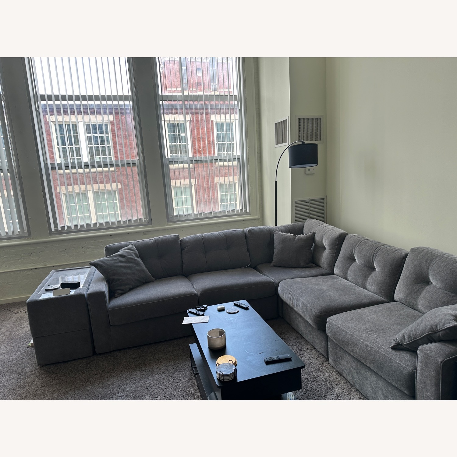 Gray 5 Piece Sectional W Charging Console - image-1