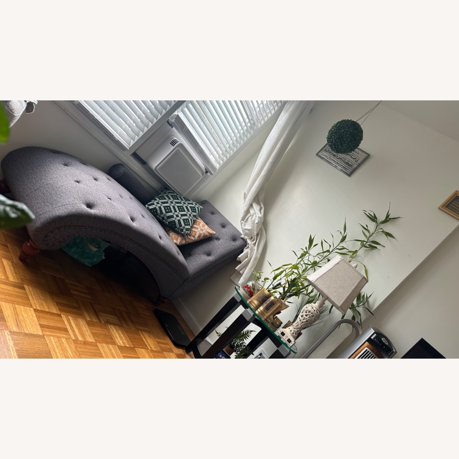 Sofa Lounge - image-3