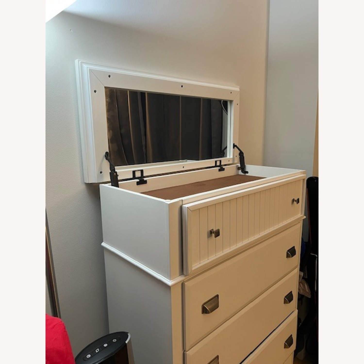 Spencer White 5 Drawer Lift-Top Chest - image-2