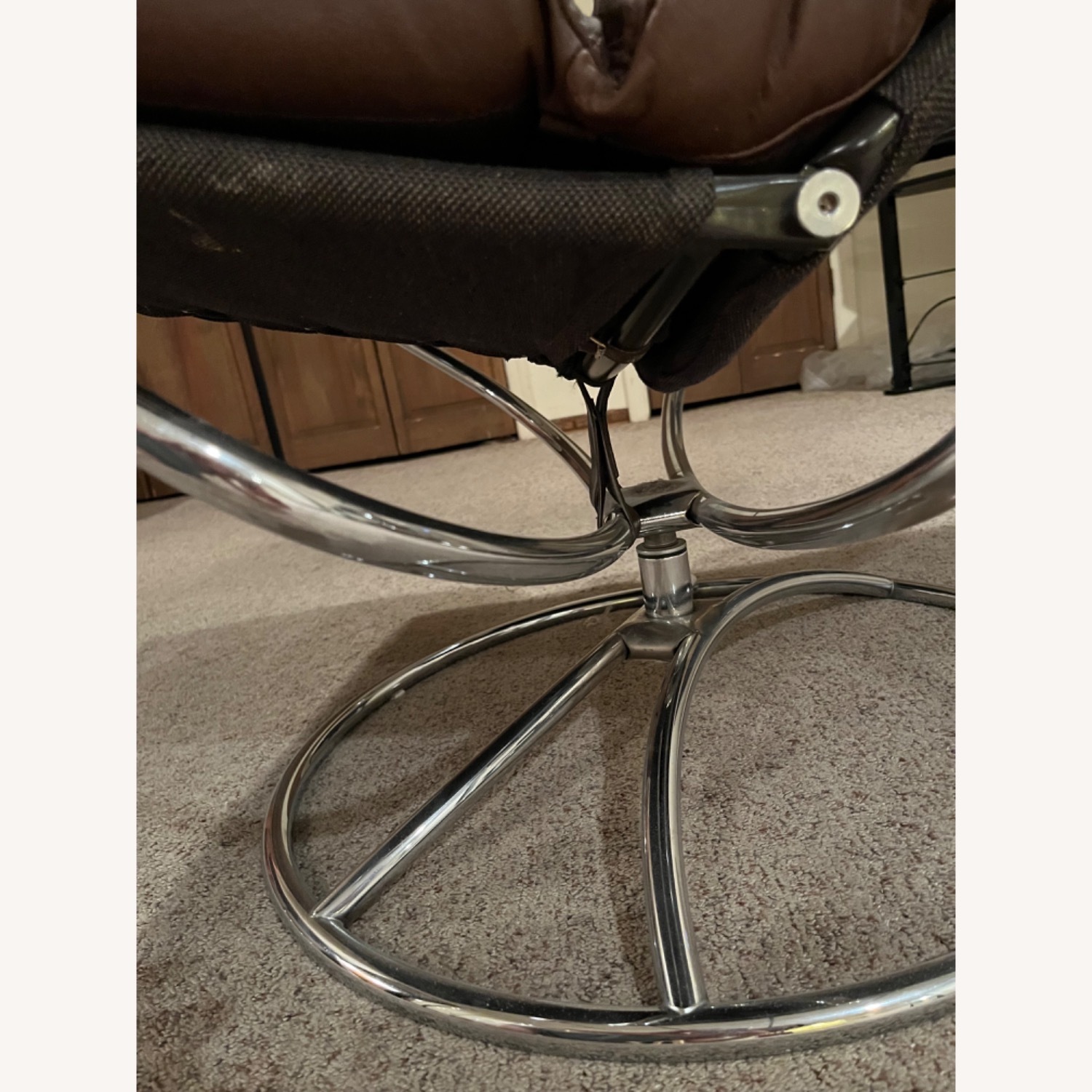 Vintage Ekornes Stressless Chair - image-5