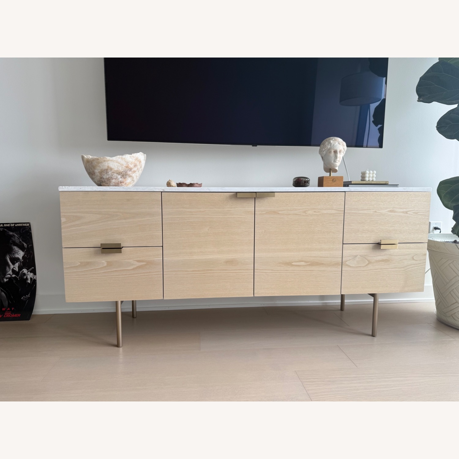 Delphine Buffet (63") - image-2