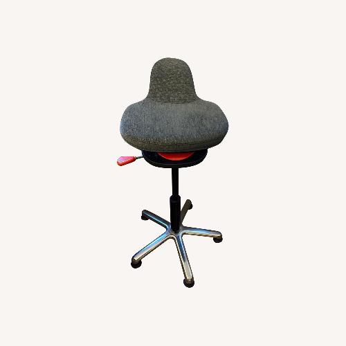 Used Office Chair for sale on AptDeco