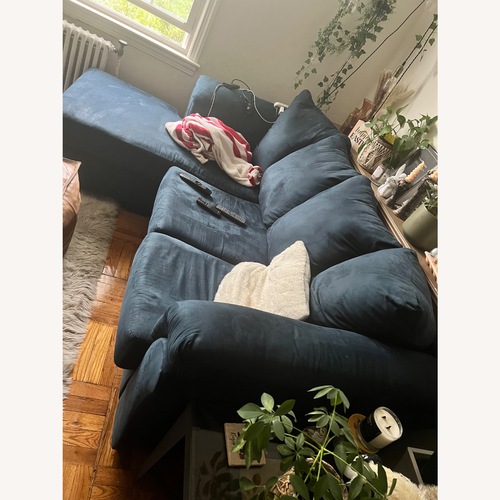 Used Ashley Furniture 3- Seater Chaise for sale on AptDeco