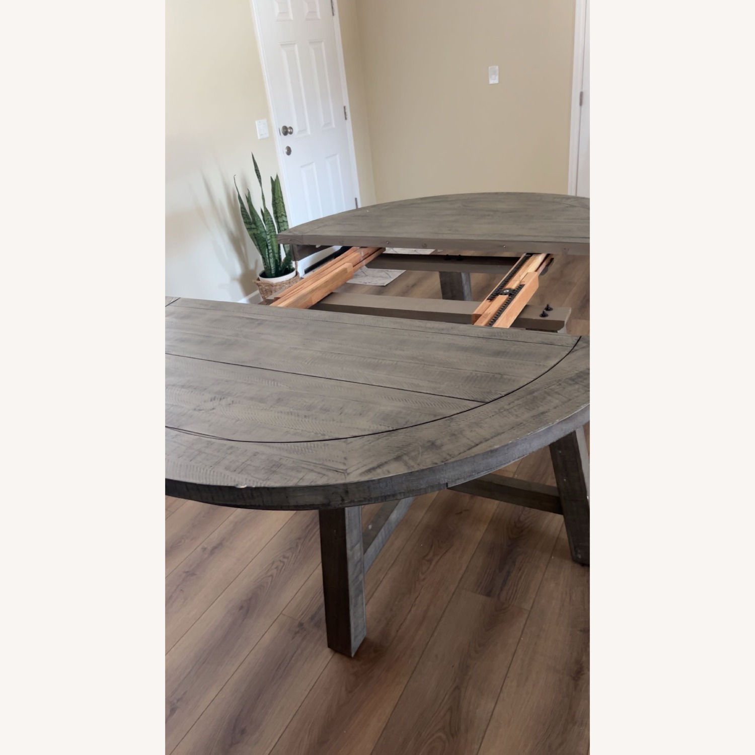 Saratoga Country 54/78 Dining Table - image-5