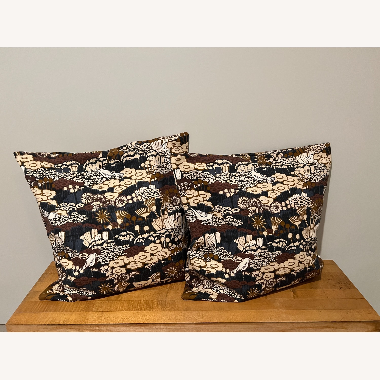 【未開封】oldmountain veroa cushion cover カーキ Veroa Cushion Cover | old mountain