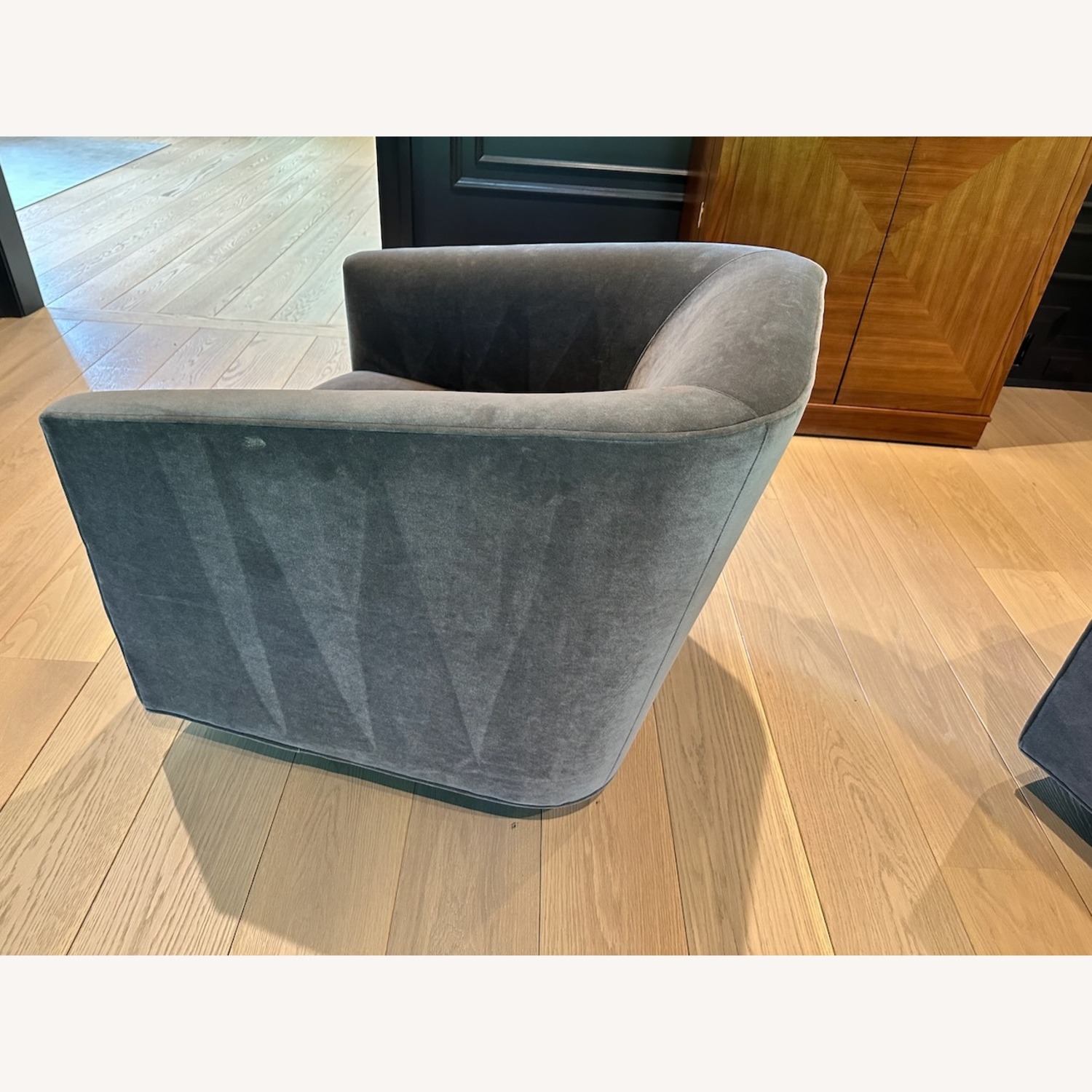 Mitchell Gold+Bob Williams Cooper Swivel Chair 4 - image-18