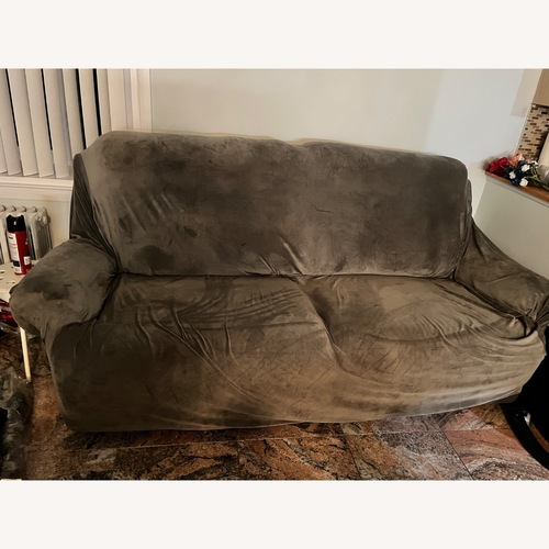 Used Raymour & Flanigan Sofa  for sale on AptDeco