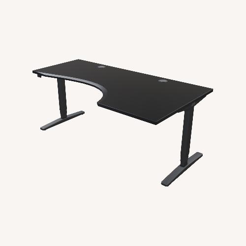 Used Uplift Curved Corner Standing Desk Return Right for sale on AptDeco
