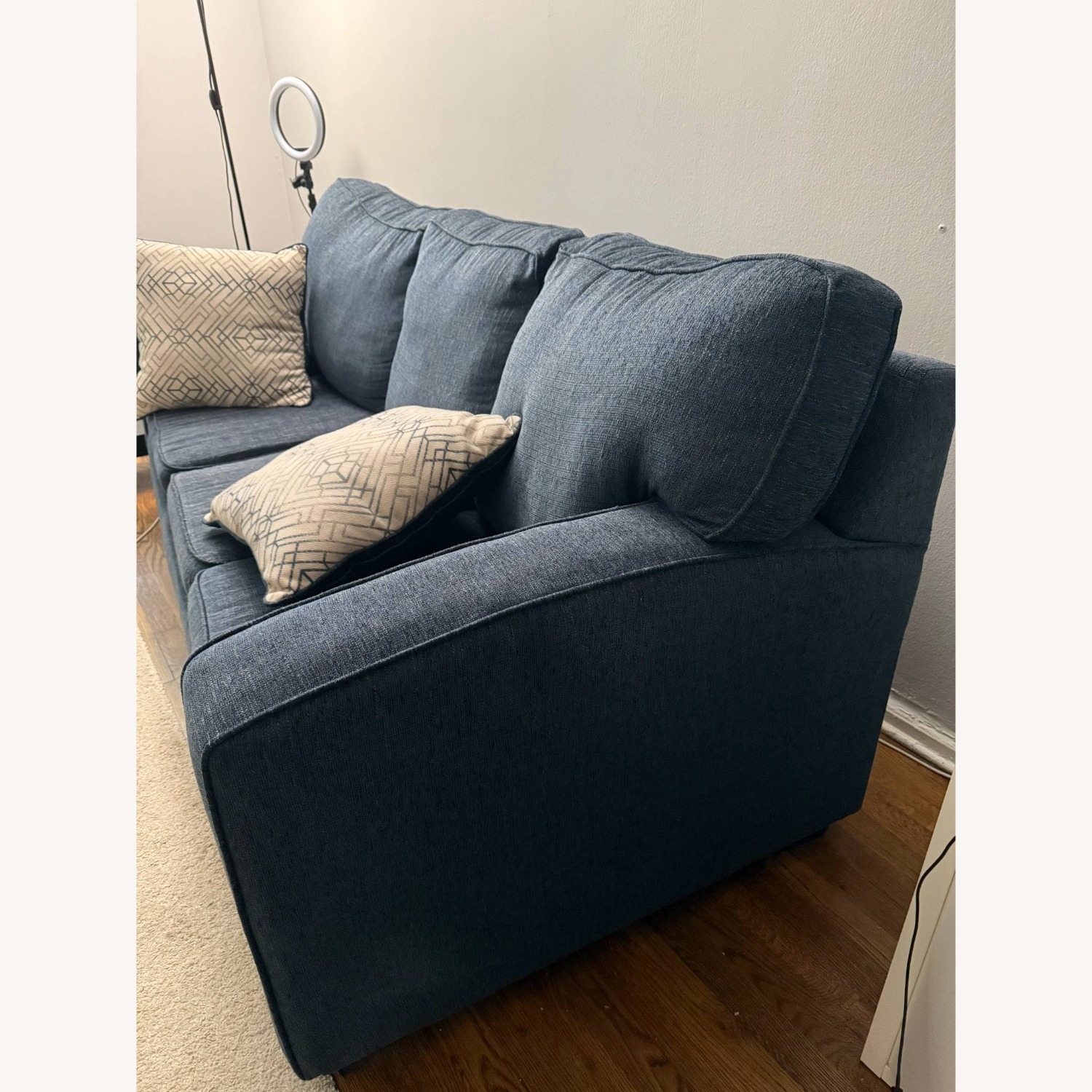 Gabe Queen Sleeper Sofa - image-7