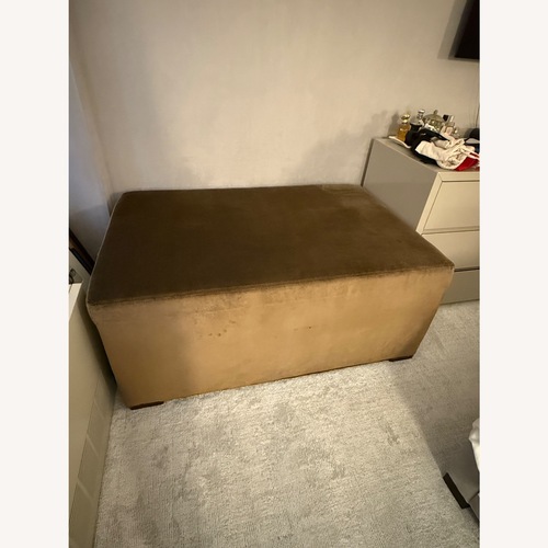Used Custom Ottoman for sale on AptDeco