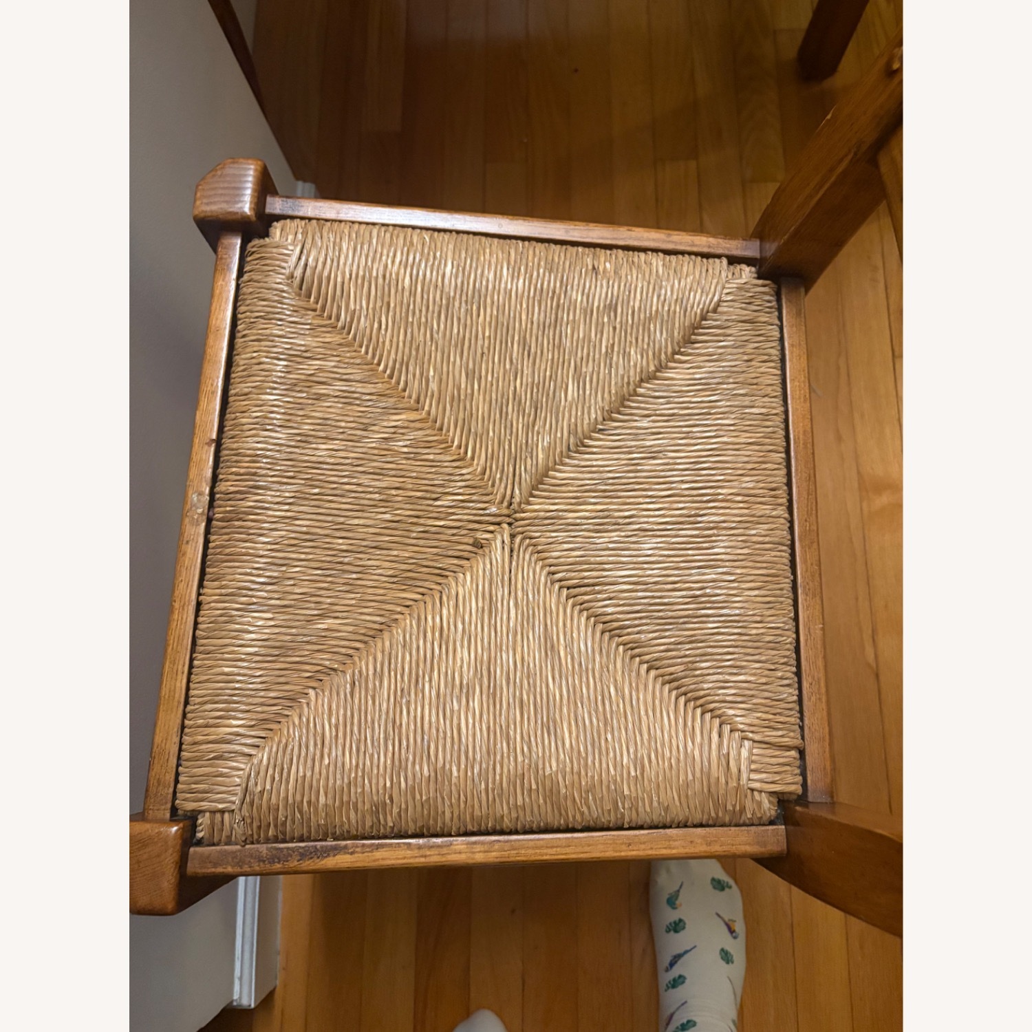 Classic Design Ladder-style Back Woven Seat - image-3