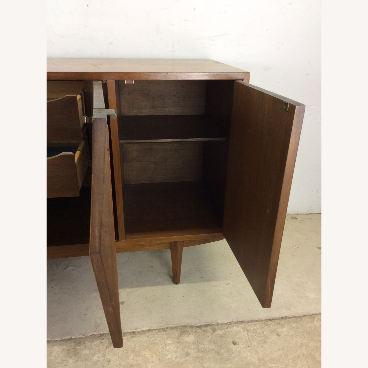 MCM Credenza by Albert Parvin for Martinsville - image-24