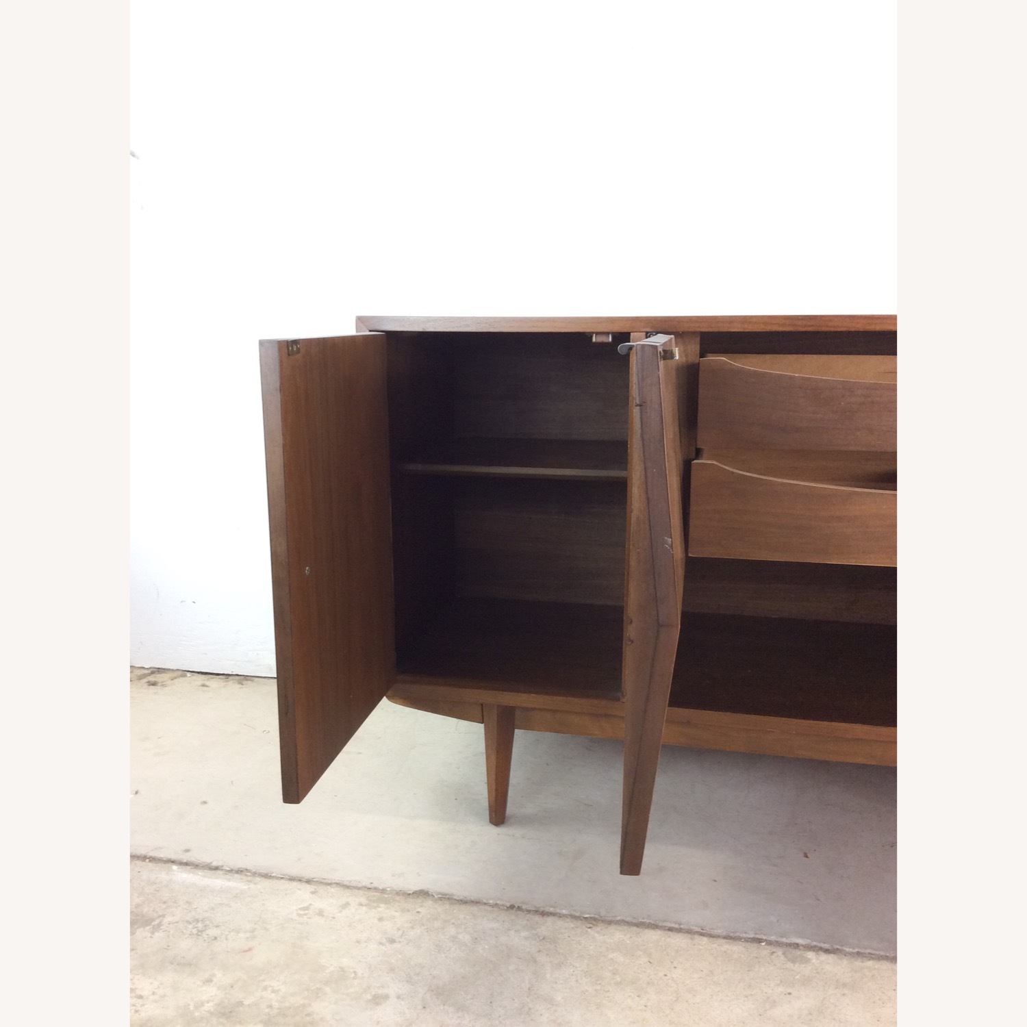 MCM Credenza by Albert Parvin for Martinsville - image-21