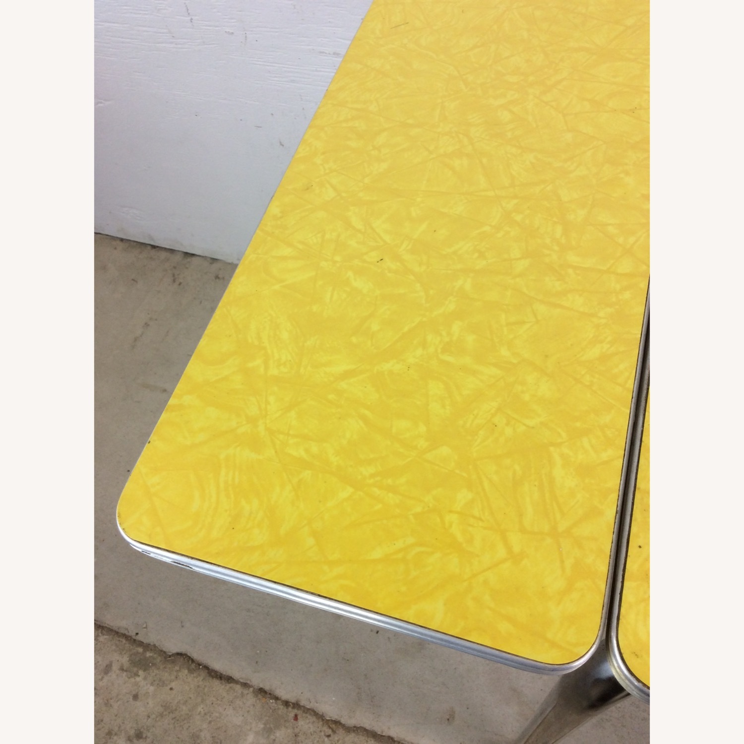 Mid Century Yellow Formica Top Table with 2 Leafs - image-13