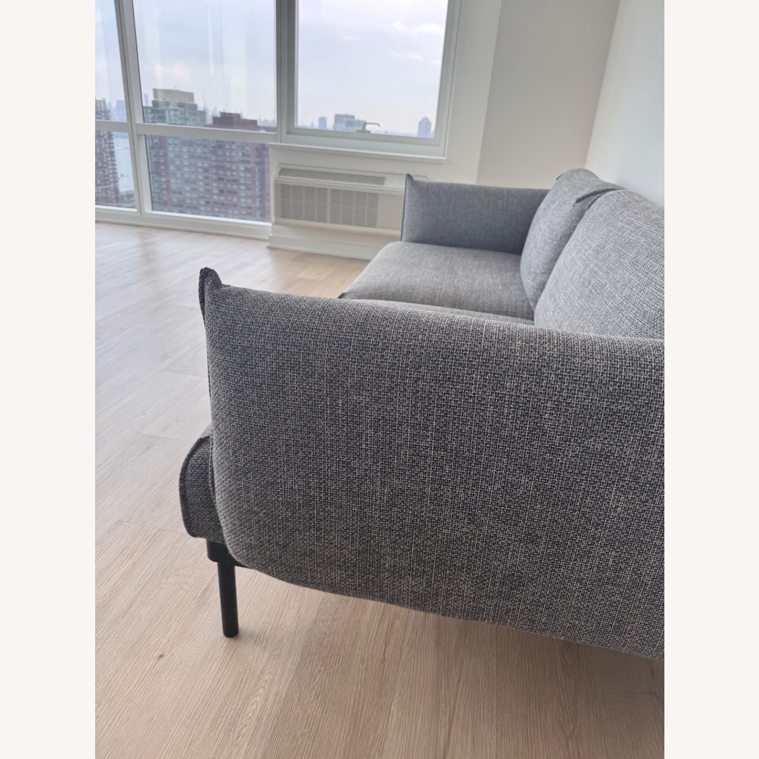 IKEA ÄPPLARYD Couch - image-4