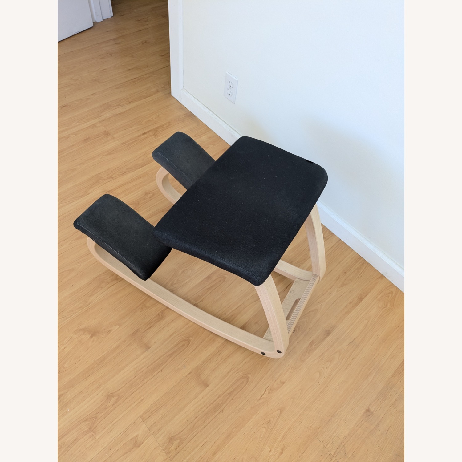 Varier Variable Balans, Original Kneeling Chair - image-2