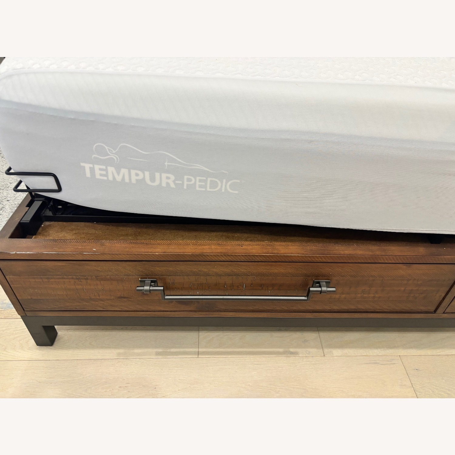 king Size Adjustable Bed Frame  - image-4