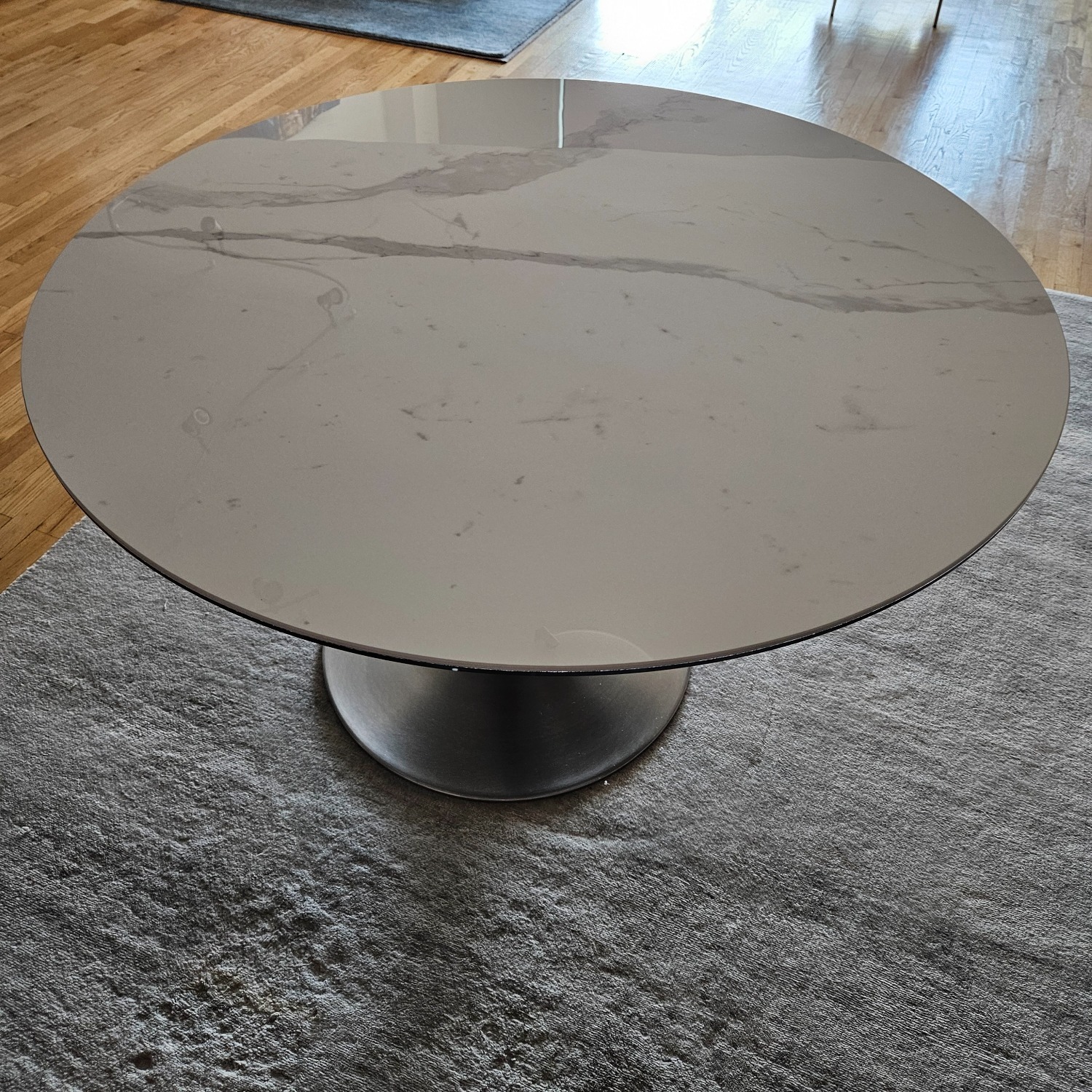 Aria Round Marbled Table with SS Pedestal - image-2