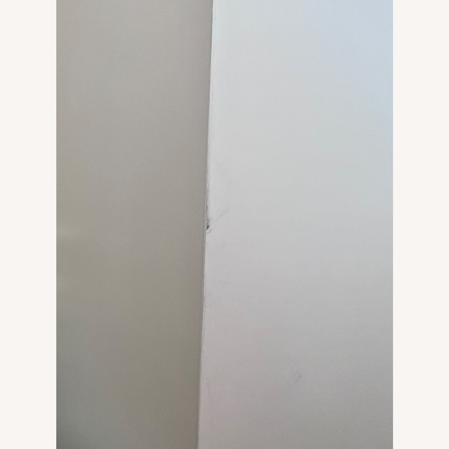 Pair of White Lacquer Pedestals - image-6