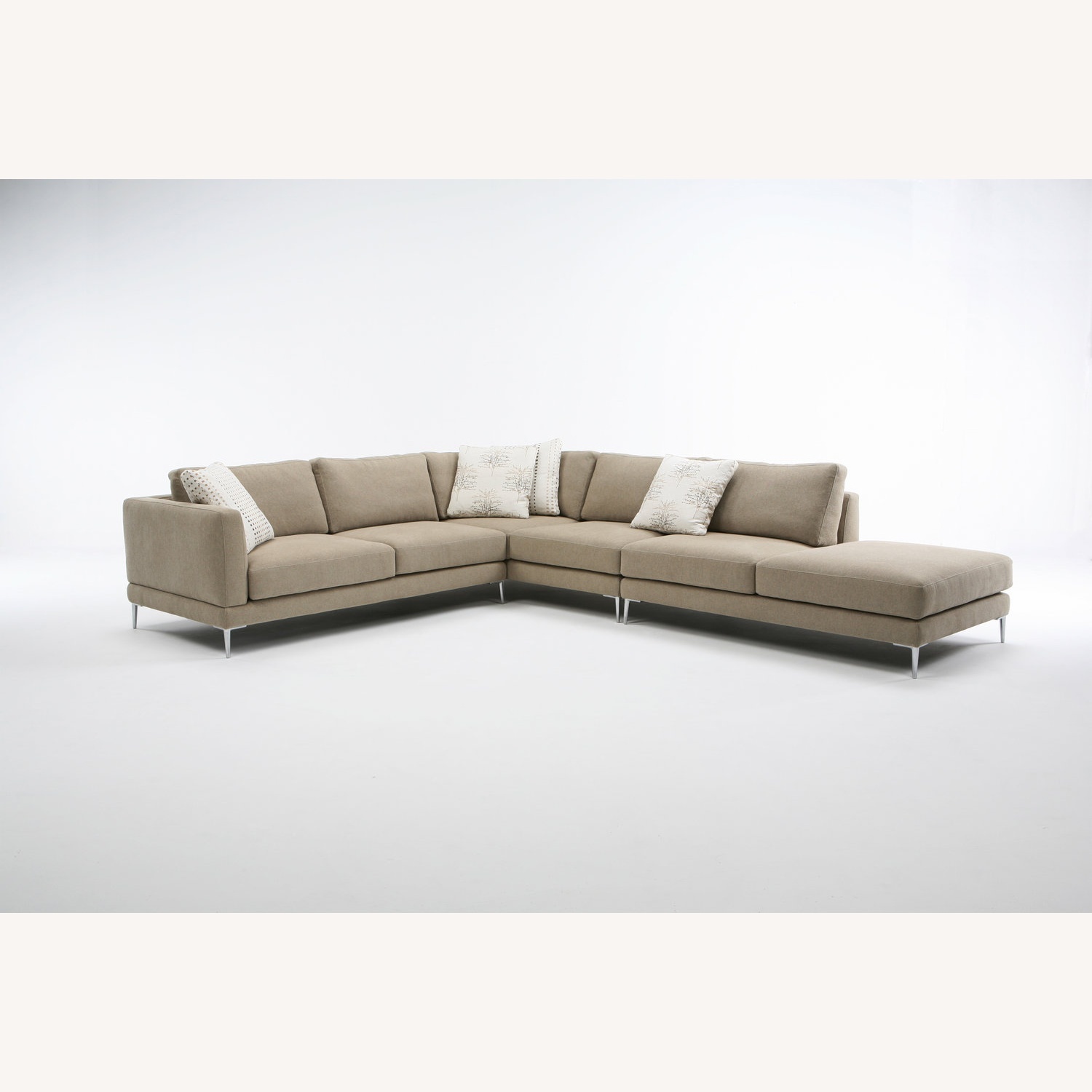 Della Robbia Sectional Couch - image-6