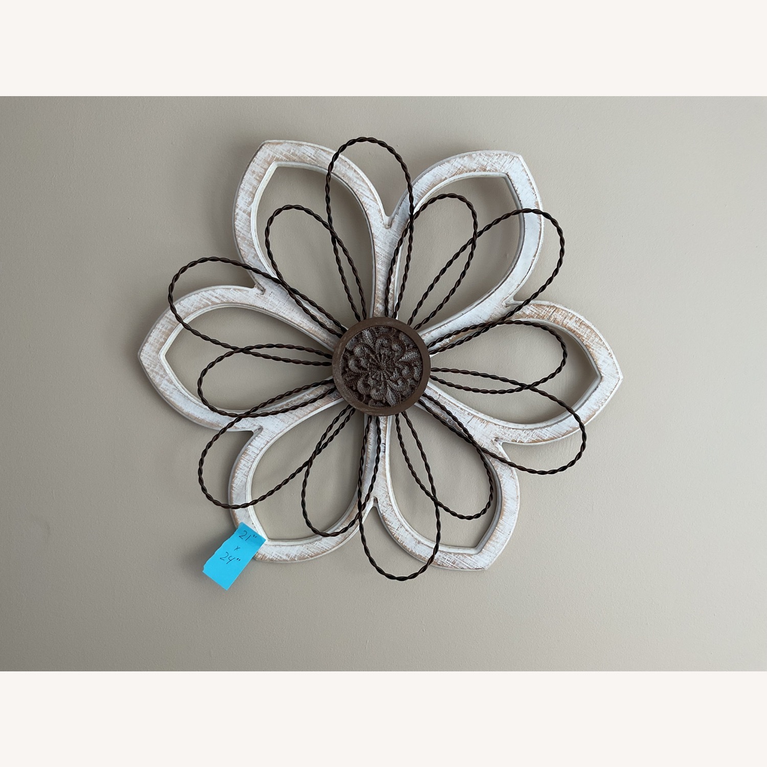 Eight Wall Photos Complete - image-7