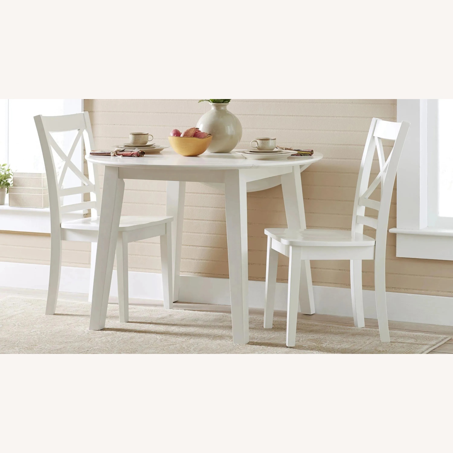 Raymour & Flanigan Kitchen Table and Chairs - image-4