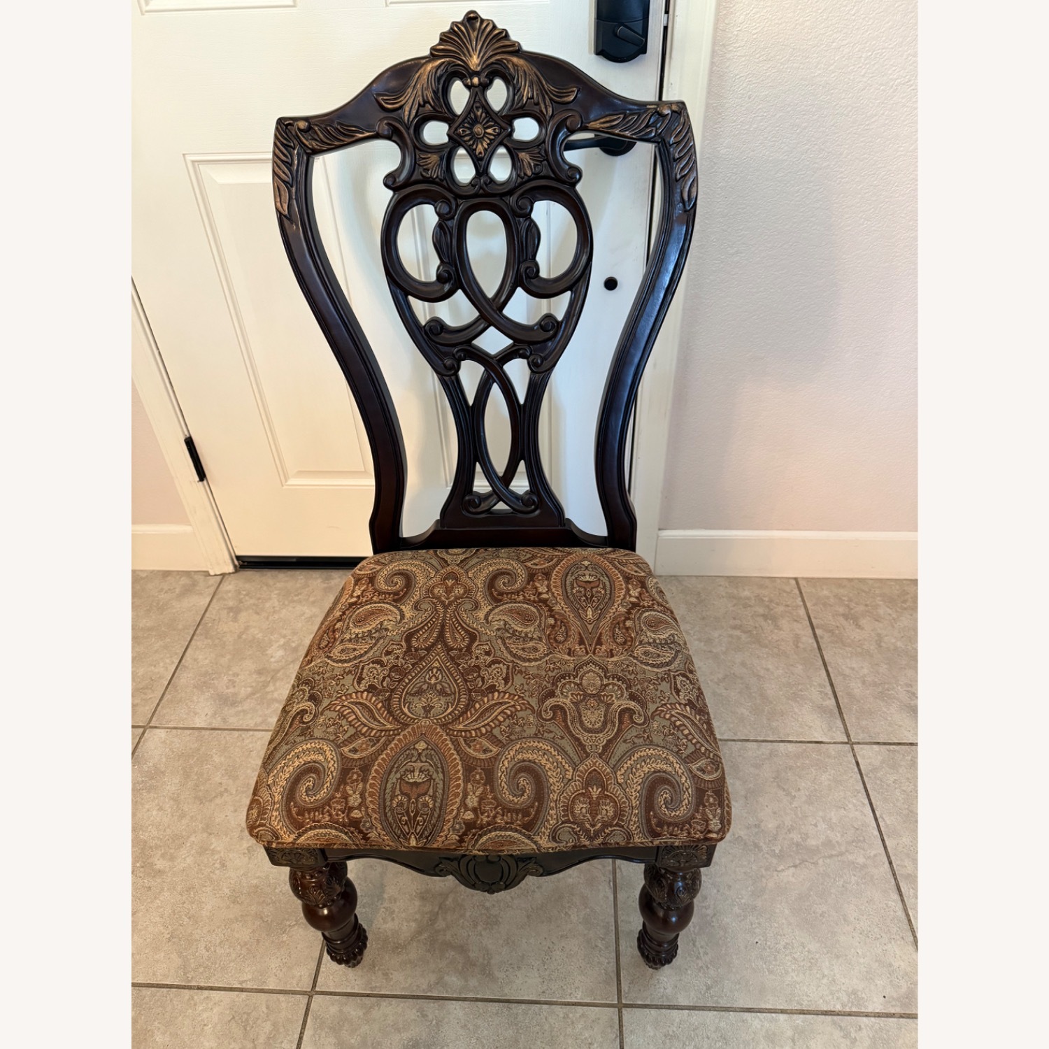 Dining Room Table Set - image-6