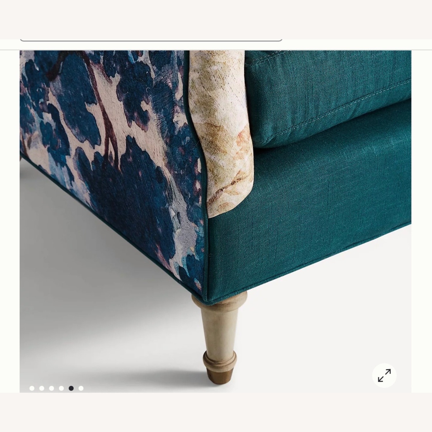 Judarn Linen Pied-A-Terre Sofa - image-17