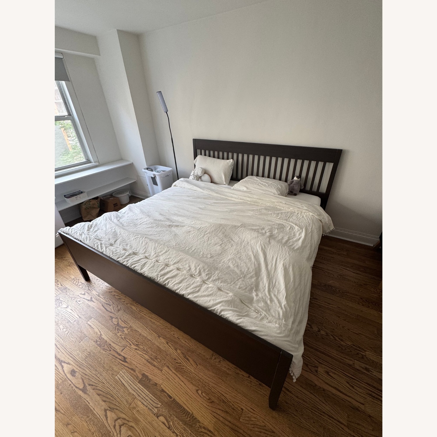 IKEA IDANÄS Bed Frame King Size Brown - image-1