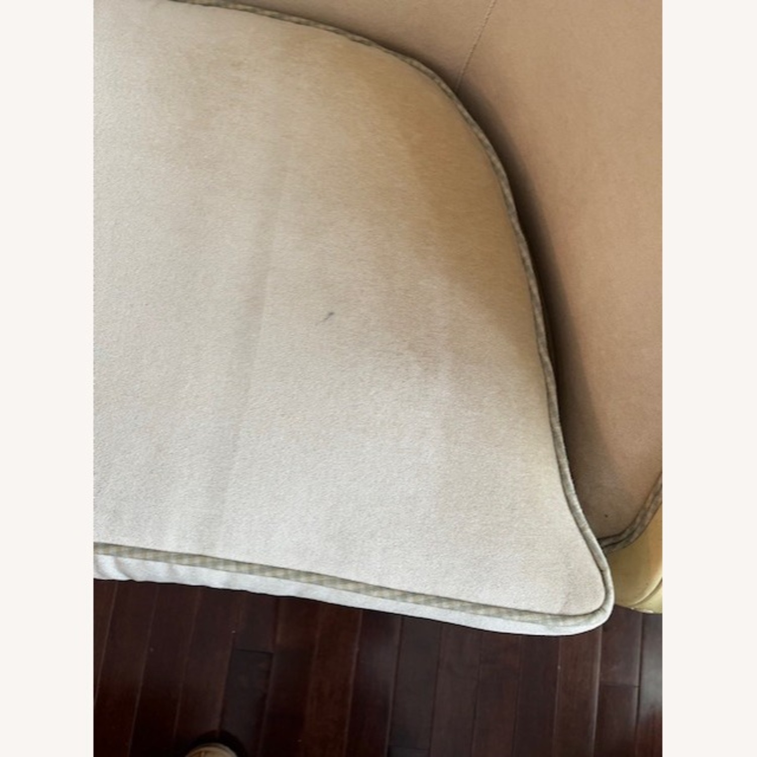 Victorian Style Vintage Sofa - image-10