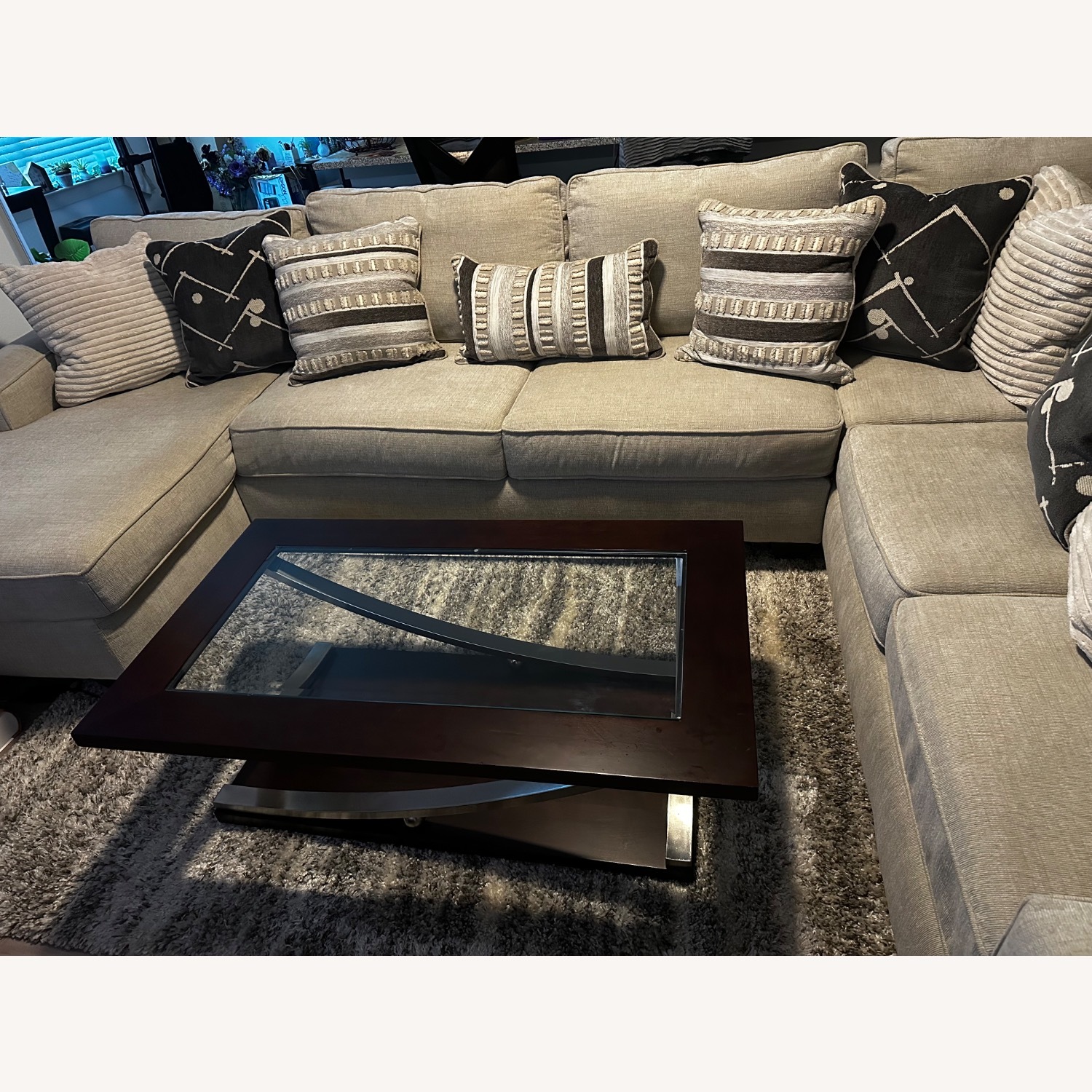 Aberlin Court 3 Pc Left Arm Chaise Sectional - image-9