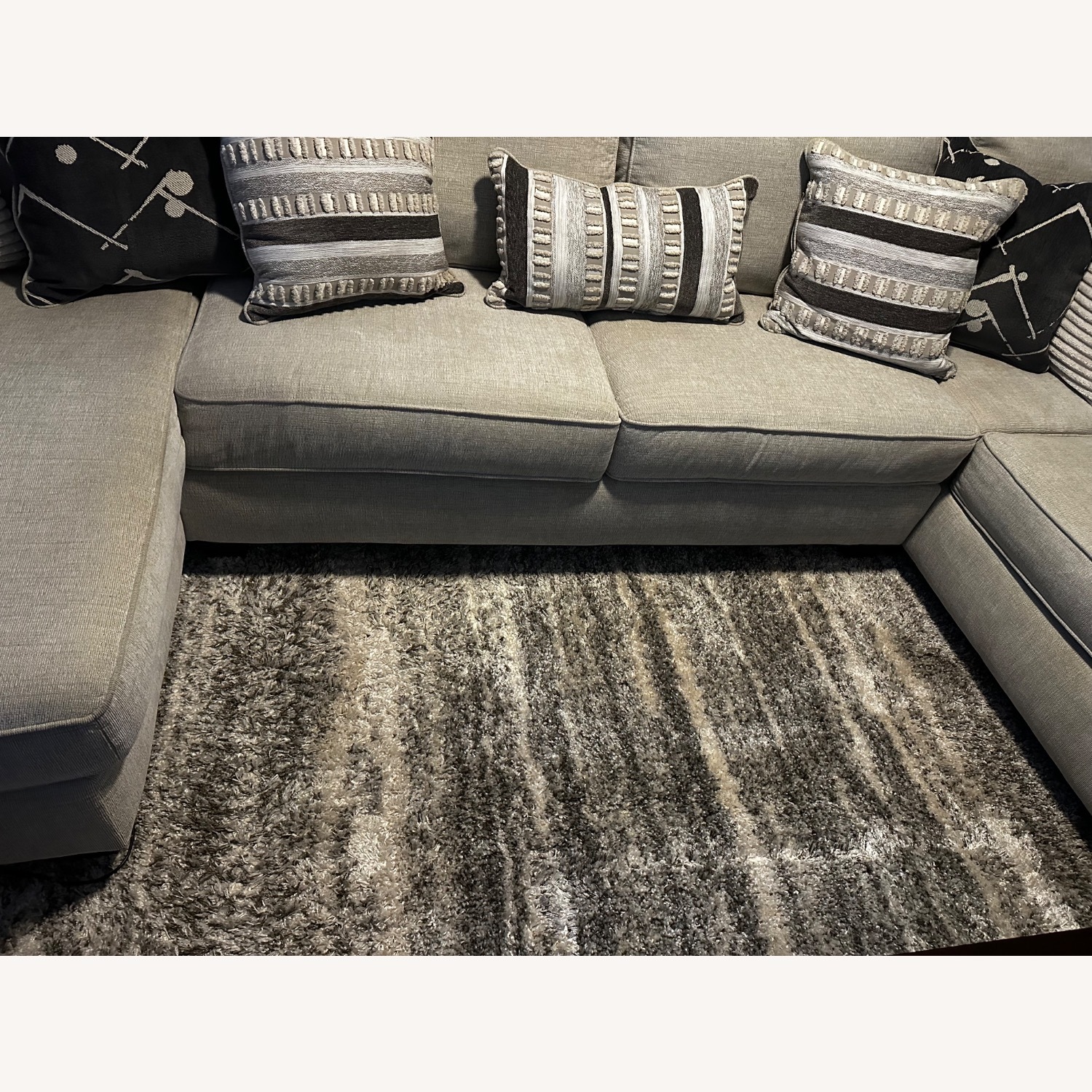 Aberlin Court 3 Pc Left Arm Chaise Sectional - image-10