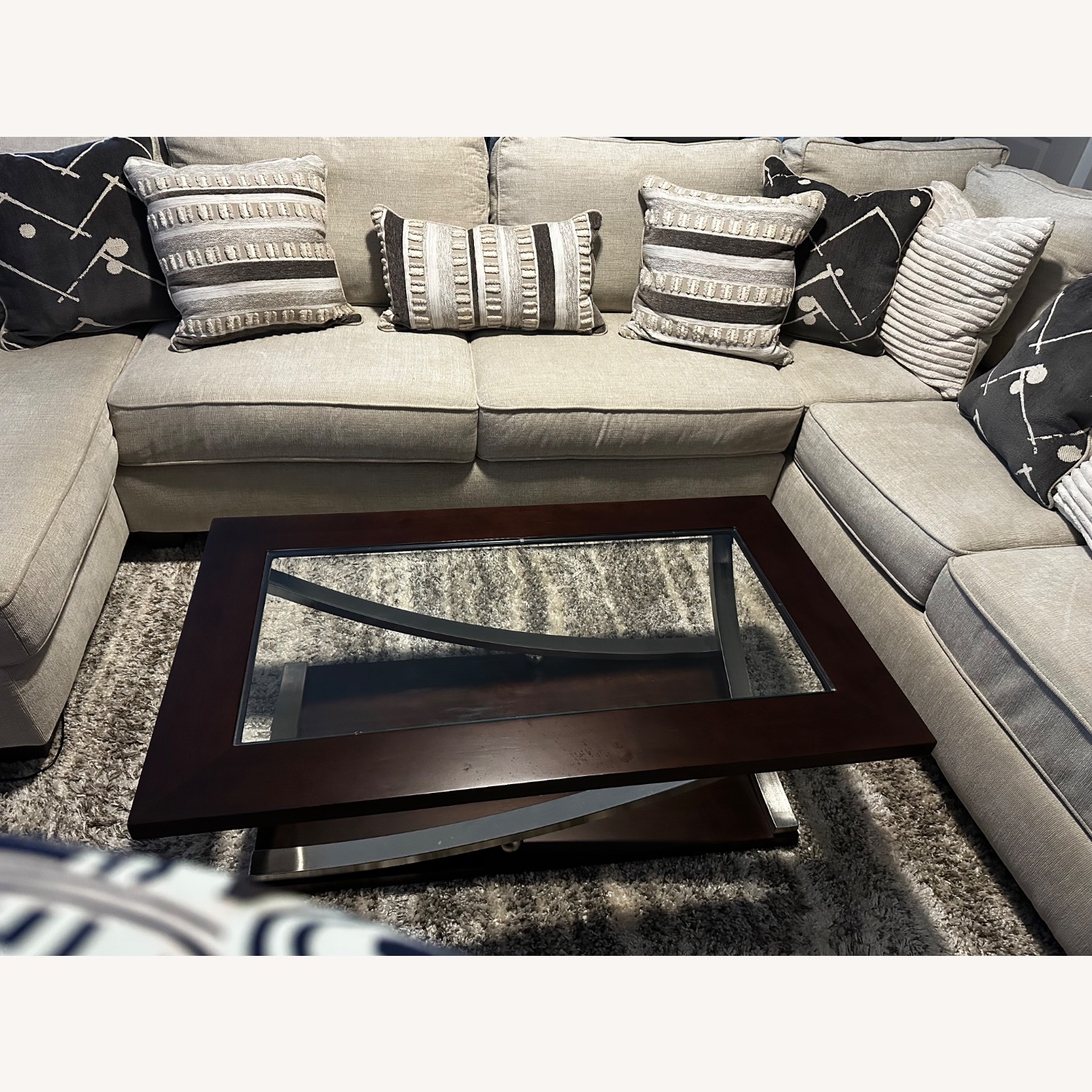 Aberlin Court 3 Pc Left Arm Chaise Sectional - image-11