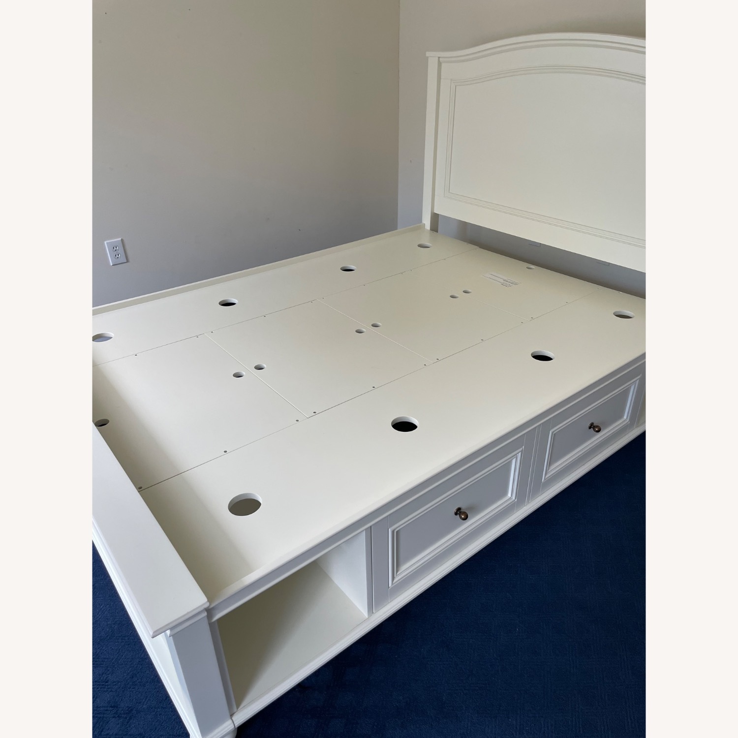 Pottery Barn Teen Chelsea Queen Storage Bed - image-9